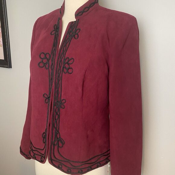 Dress Barn Suede Embroidered Maroon Womens Jacket -size S - Picture 4 of 9